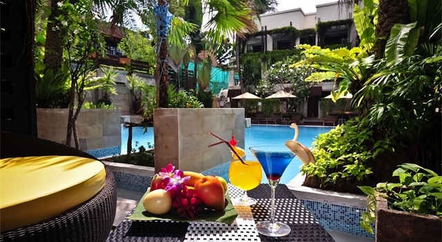 Burasari Phuket-Premier pool access 2